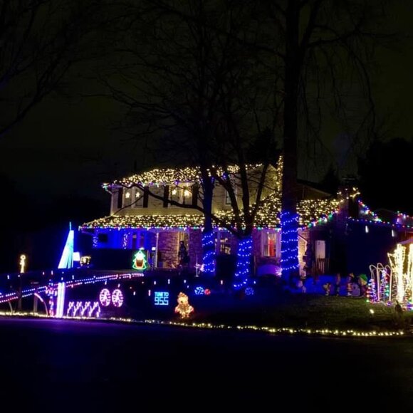 Christmas on Hellam - Picture 3 of 3